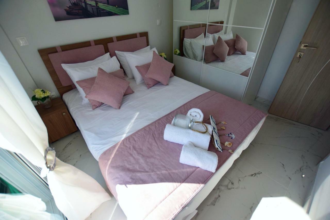 V Luxury Suites Toroni 3 Экстерьер фото