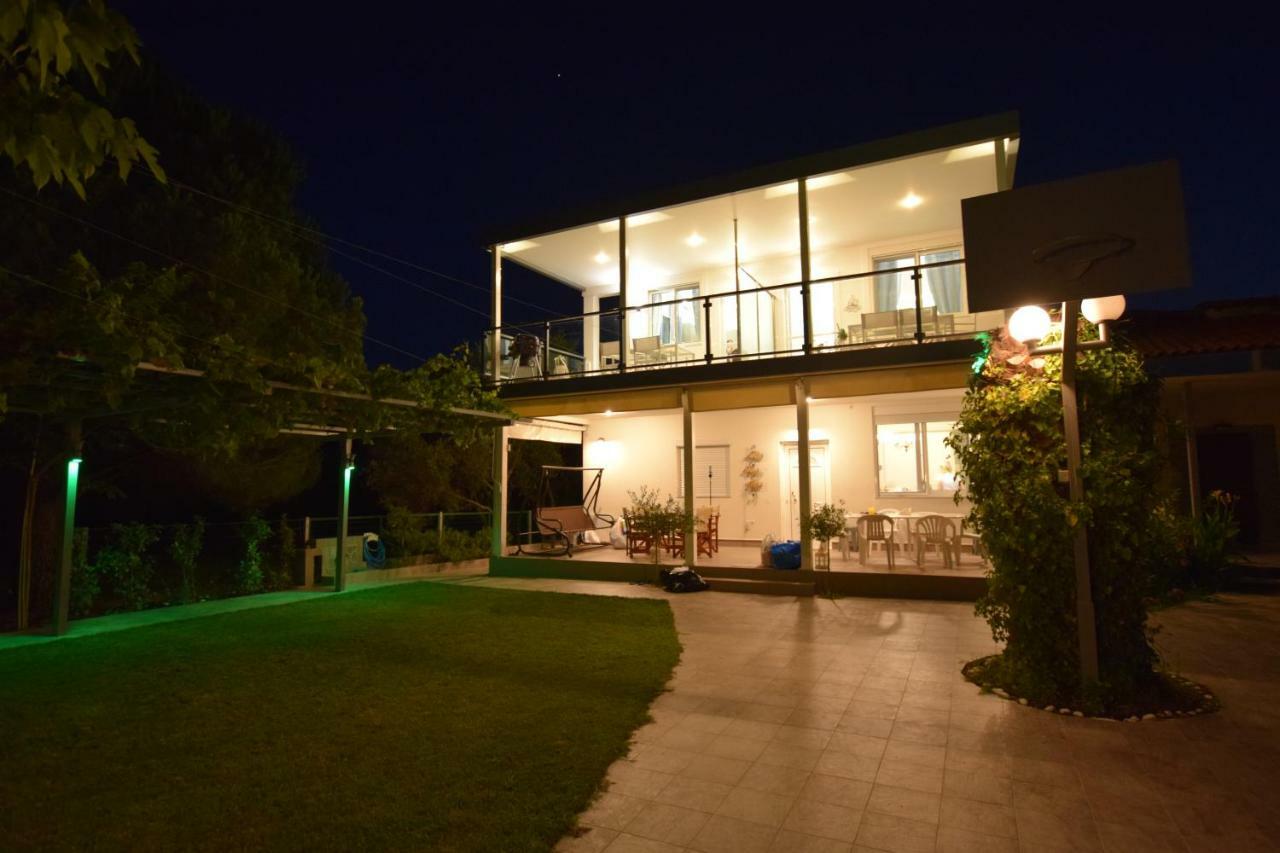 V Luxury Suites Toroni 3 Экстерьер фото