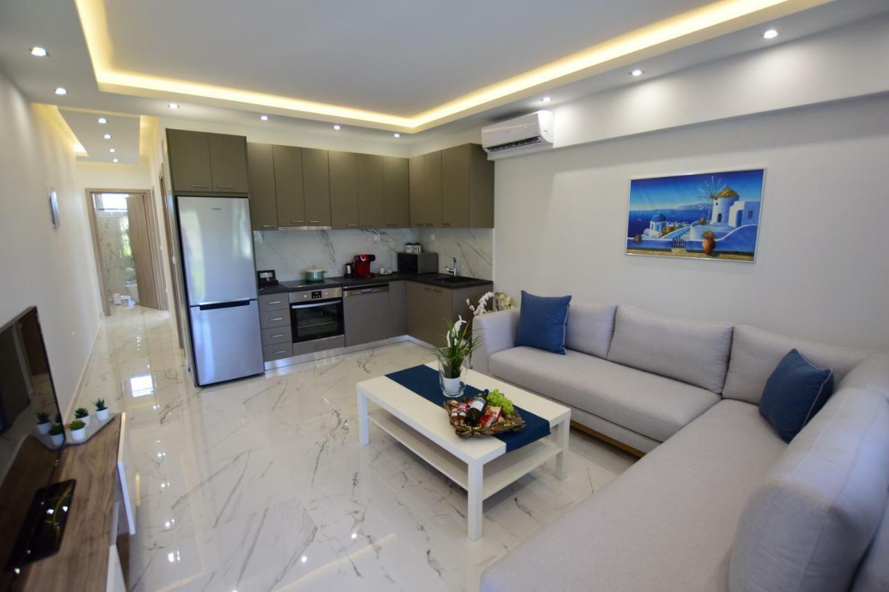 V Luxury Suites Toroni 3 Экстерьер фото